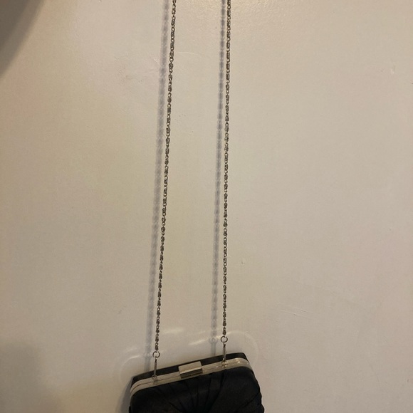 Black formal clutch - Picture 8 of 8